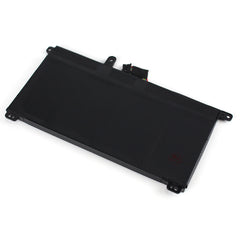 01AV493 L17M6P71 Internal Laptop Battery 15.2V 32Wh — Battery housing at an angle